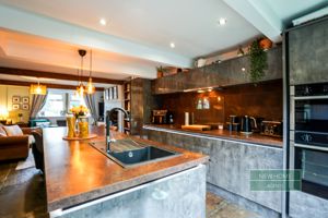 Photo 10- click for photo gallery